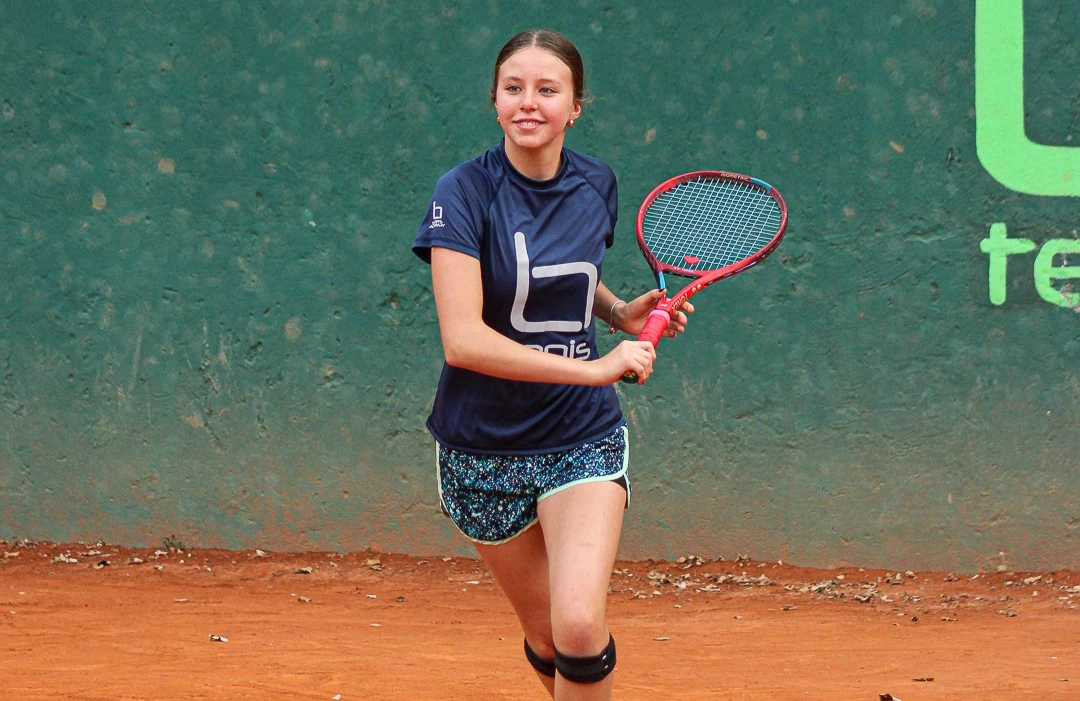 Tenis